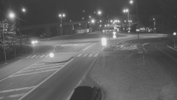 Křižovatka ulic Velká Dlážka a Polní