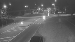 Křižovatka ulic Velká Dlážka a Polní