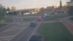 Křižovatka ulic Velká Dlážka a Polní