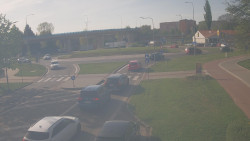 Křižovatka ulic Velká Dlážka a Polní