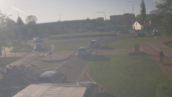 Křižovatka ulic Velká Dlážka a Polní