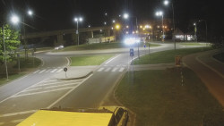 Křižovatka ulic Velká Dlážka a Polní