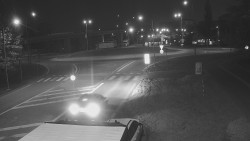 Křižovatka ulic Velká Dlážka a Polní