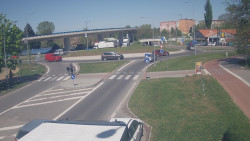 Křižovatka ulic Velká Dlážka a Polní