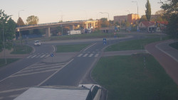 Křižovatka ulic Velká Dlážka a Polní