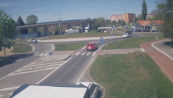 Křižovatka ulic Velká Dlážka a Polní