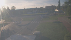 Křižovatka ulic Velká Dlážka a Polní