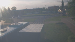 Křižovatka ulic Velká Dlážka a Polní