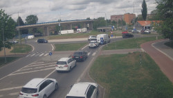 Křižovatka ulic Velká Dlážka a Polní