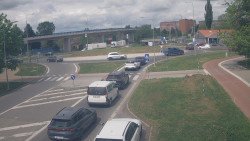 Křižovatka ulic Velká Dlážka a Polní