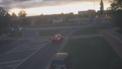 Křižovatka ulic Velká Dlážka a Polní