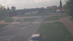 Křižovatka ulic Velká Dlážka a Polní