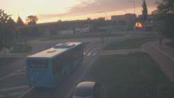Křižovatka ulic Velká Dlážka a Polní