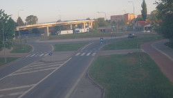 Křižovatka ulic Velká Dlážka a Polní