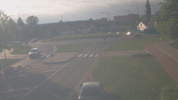 Křižovatka ulic Velká Dlážka a Polní