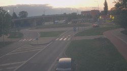 Křižovatka ulic Velká Dlážka a Polní