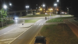 Křižovatka ulic Velká Dlážka a Polní