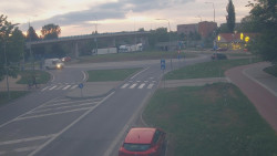 Křižovatka ulic Velká Dlážka a Polní