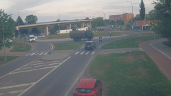 Křižovatka ulic Velká Dlážka a Polní