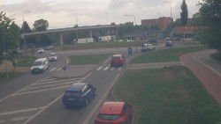 Křižovatka ulic Velká Dlážka a Polní