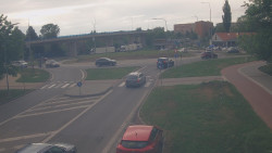 Křižovatka ulic Velká Dlážka a Polní