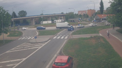 Křižovatka ulic Velká Dlážka a Polní