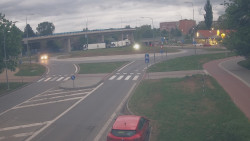 Křižovatka ulic Velká Dlážka a Polní