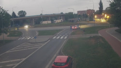 Křižovatka ulic Velká Dlážka a Polní