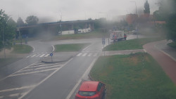 Křižovatka ulic Velká Dlážka a Polní