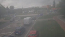 Křižovatka ulic Velká Dlážka a Polní
