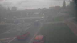 Křižovatka ulic Velká Dlážka a Polní