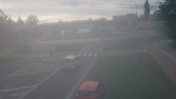 Křižovatka ulic Velká Dlážka a Polní