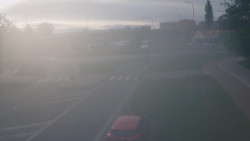 Křižovatka ulic Velká Dlážka a Polní