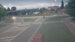 Křižovatka ulic Velká Dlážka a Polní