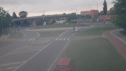 Křižovatka ulic Velká Dlážka a Polní