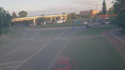 Křižovatka ulic Velká Dlážka a Polní