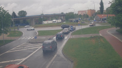 Křižovatka ulic Velká Dlážka a Polní
