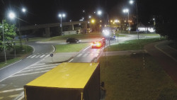 Křižovatka ulic Velká Dlážka a Polní