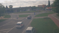 Křižovatka ulic Velká Dlážka a Polní