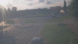 Křižovatka ulic Velká Dlážka a Polní