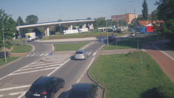 Křižovatka ulic Velká Dlážka a Polní