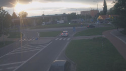 Křižovatka ulic Velká Dlážka a Polní