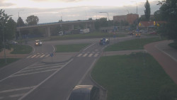 Křižovatka ulic Velká Dlážka a Polní