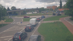 Křižovatka ulic Velká Dlážka a Polní
