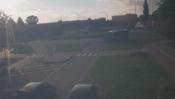Křižovatka ulic Velká Dlážka a Polní