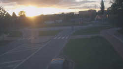 Křižovatka ulic Velká Dlážka a Polní