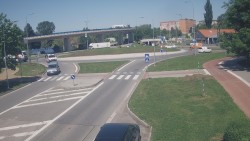 Křižovatka ulic Velká Dlážka a Polní