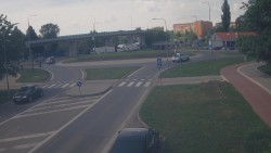 Křižovatka ulic Velká Dlážka a Polní