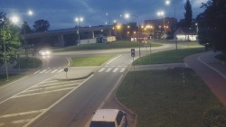 Křižovatka ulic Velká Dlážka a Polní