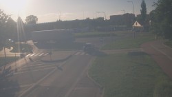 Křižovatka ulic Velká Dlážka a Polní